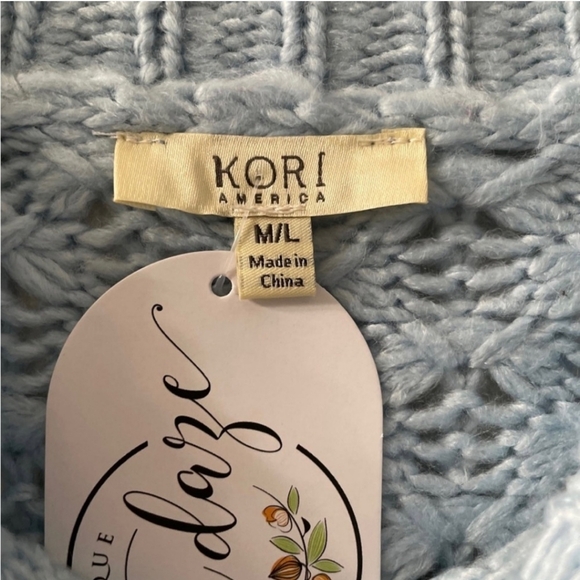 NWT Women's KORI America Color blocked Sweater, M/L - Picture 7 of 7